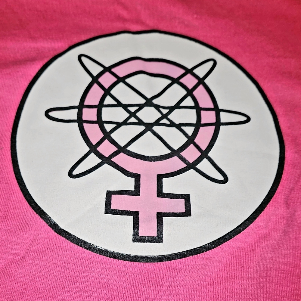 Brand New Invincible skybound Atom Eve Comic Book Character Small Pink Shirt